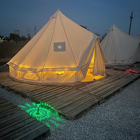 Meme Glamping 호텔 코르부 외부 사진